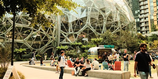 Seattle, Tech Boomtown, Grapples With a Future of Fewer Tech Jobs