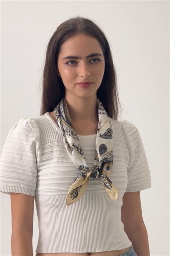 Versatile Paisley Print Bandana Scarf