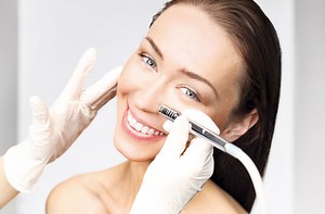 Dermabrasion vs Laser Resurfacing: What to Choose?