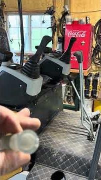 Fixing jerky controls on a Sdle 20 excavator