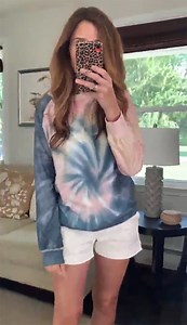 Watch womens trendy tie dye sweatshirt on Amazon Live