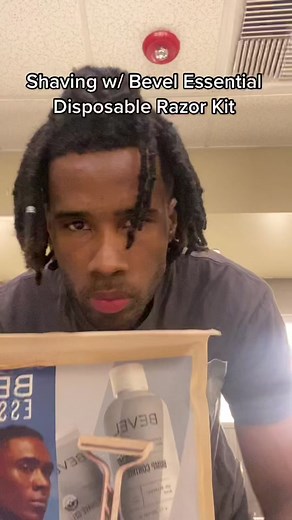 Shaving with Bevel Essential Disposable Razor Kit