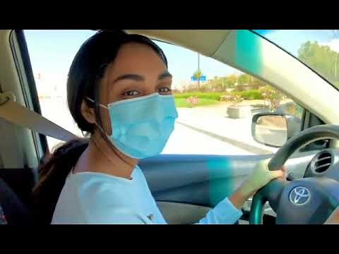 How to enter and exit when you using a roundabout