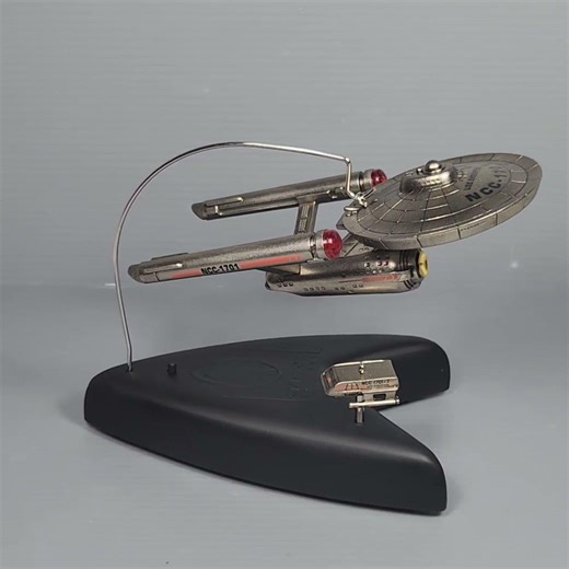 Star Trek 30th Anniversary Enterprise & Shuttle Voice Magic by Hallmark