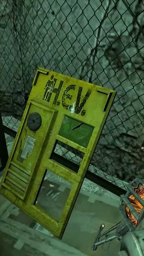 Half-Life Short - Half-Life 1 HEV Charger in Half-Life 2