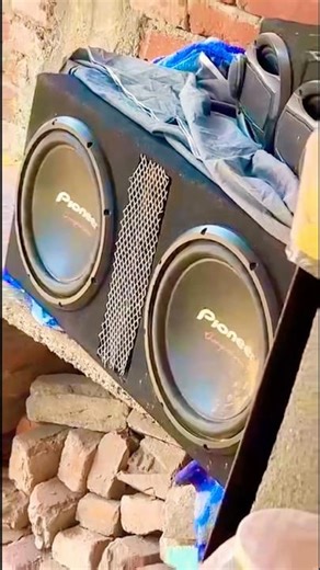 Pioneer 1212d4 subwoofer sounds test #shortvideo #shortsfeed #youtubeshorts #pioneer1212d4subwoofer