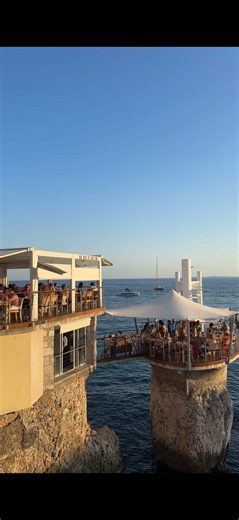 Pinterest restaurants travel itinerary: Nice, France restaurant guide