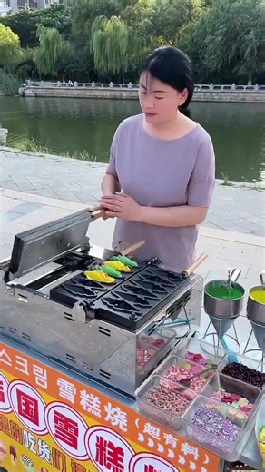 Exploring Delicious Street Food in the USA