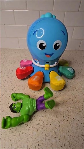 invencible Octopus 🐙