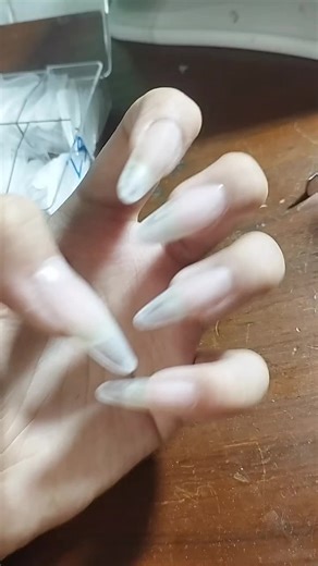 @gracenailstudio_ #xyzabc #foryoupage #views #grapepsii #fyp #clawsbygrace #nails #beginner