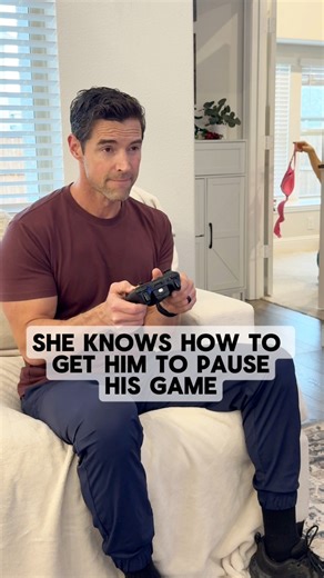 17K views · 51 reactions | Pause the game #videogamehumor #videogame #couplecomedy #fblifestyle | Kevin C | Facebook