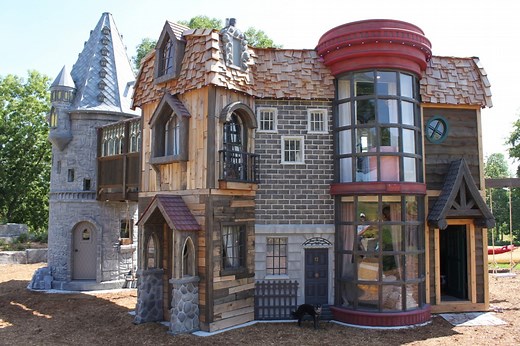 This Harry Potter playhouse is truly magical