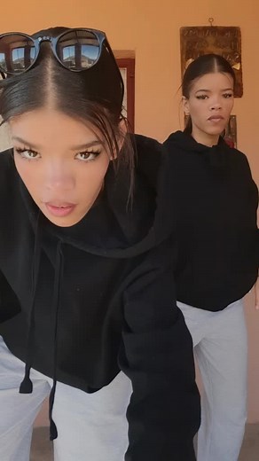 Best Hits From the 2000s: Nostalgic Playlist