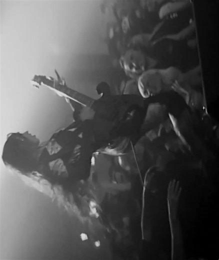 One Eyed Doll. crowd surfing in slo mo