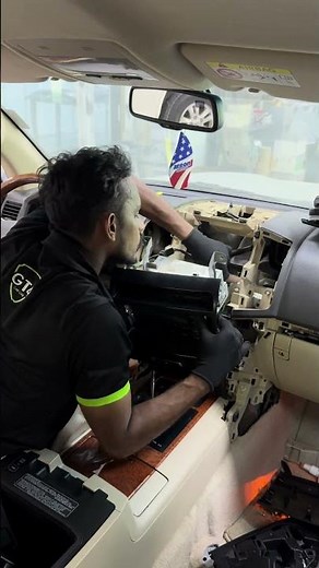 How to remove Toyota Land Cruiser Stereo and center console