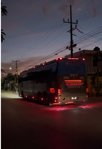 Seguimos con los Ejecutivos high class de Ecoviajes express pasando por la ciudad de tulum @🏎️🏎️🏎️ buen camino karnal 👋🏼 #busologos❤️✨🚌💨 #autobuserosdemexico🇲🇽 #cuellosdurodecorazon❤️ #volvo9700 #ecoviajesexprees @MaxiArctix  @carlos_busologo🚍 @Busologos_Portables @Busologo_de_la península @ㄥ卂ㄥㄖ 卄乇尺几á几ᗪ乇乙 @Agencia de Viajes @EcoviajesExpresOficial @jorge_autobuses