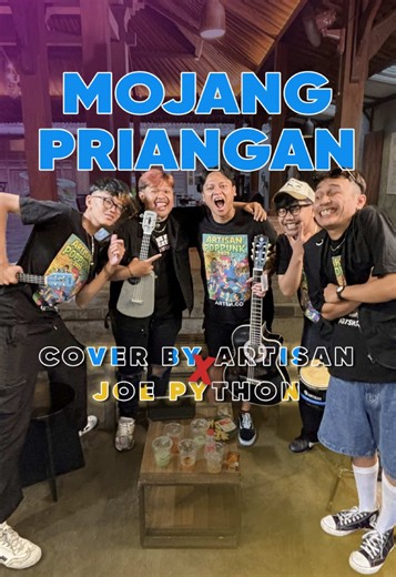 Tongkrongan Seram Bersama Joe Python