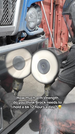 Mastering Truck Polishing with Precision