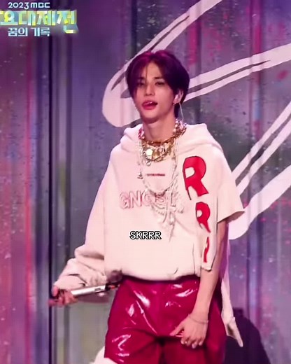 Stray Kids Hyunjin Kpop Performance Skrr Skrr Skrr Song Kris