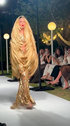 Phœnix. A bird rising from the ashes. YANINA Couture in Dubai♥️ @delanodubai #yaninacouture #hautecouture #yanina #handembroidery #dubai #delanohotel #phoenix | Yanina