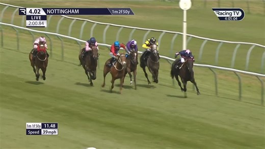 Ciara Pearl makes every yard in the Dine In Sherwoods Restaurant Fillies' Handicap with Jim Crowley giving the Daniel & Claire Kubler runner a bold ride from the front 👏 | Nottingham Racecourse