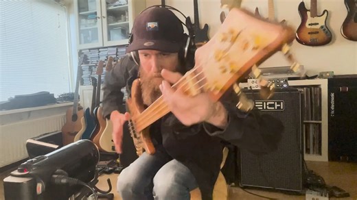 4.3K views · 290 reactions | Here’s some behind the scene footage from my new fretless jam with the Seamoon FX Funk Machine, the main cam that you see in the left corner is on YouTube. At the end as I lean forward for the last note you can see the chair flipping over haha, gladly I held on to the bass! Check out the full video here: https://youtu.be/KpoxMrSe2N4 | Remco's Groove Lab | Facebook