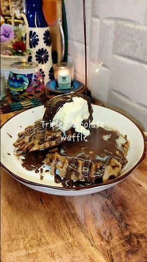 Crispy Outside Soft Inside Waffles 🧇 | Easy Homemade Waffle Recipe | No Maida #breakfast#attawaffle