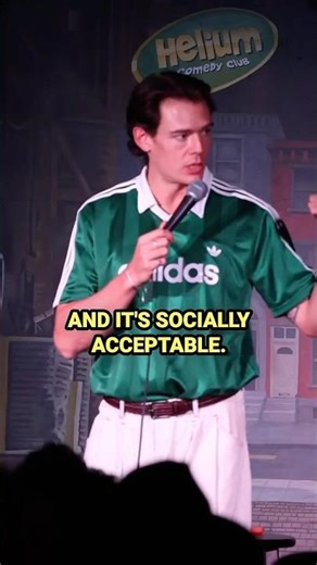 German breaks down American Football