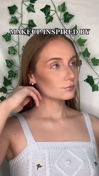 Makeup Inspired by Poisonous Animals