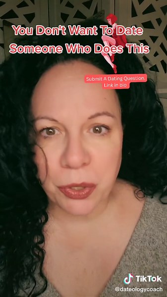 #stitch with @elliotscottdating #datingcoachforwomen #datingadviceforwomen #datinghack #datingredflags #textingfail #datingbelike #datingcoach #datinglife #dating101 #datingadviceforeveryone #datingadvice #datingadvice101