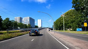 Jazda holenderską autostradą z Utrechtu do Amsterdamu (4K)