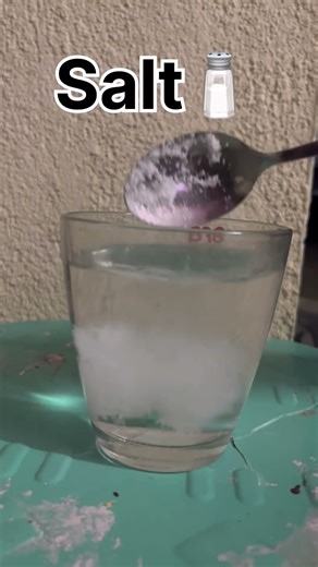 Easy science experiments 🧪 with lemon 🍋 water 💦 and salt 🧂 #simplescienceexperiment