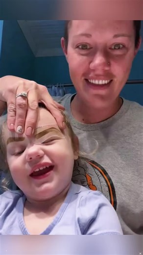 Drawing fake eyebrows on the baby🤣🤣🤣#baby #funny #cute #eyebrow #usa