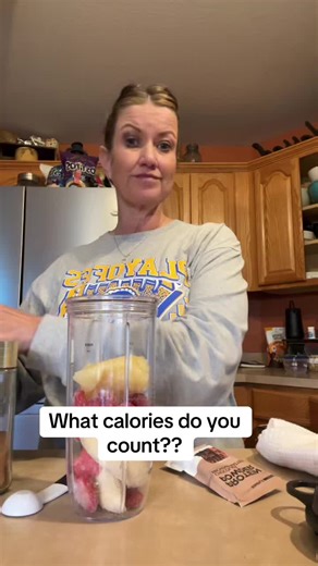 I hate counting calories! I use the Cronometer app. I already paid for it, so I’ll keep using it, but it’s confusing sometimes. #fyp #healthandfitness #fitnessafter50 #caloriedeficit