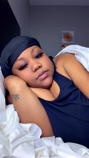 angelicatheblogger (@angelicatheblogger)’s videos with original sound - Vibes