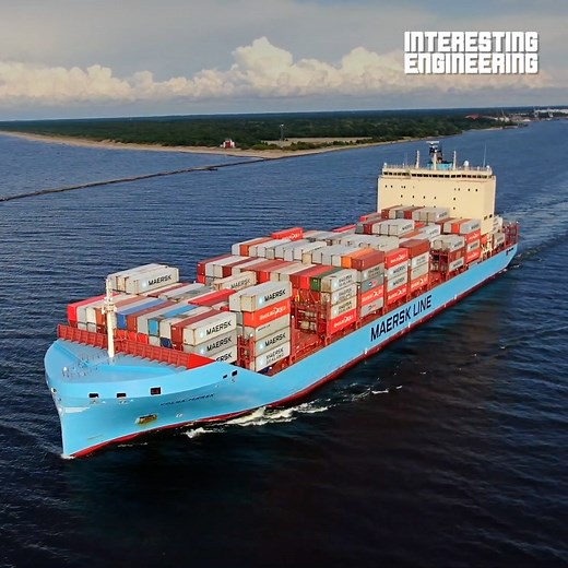 9.8M views · 23K reactions | Did you know that the average speed of a modern cruise ship is only 23 mph (37 km/h)? There is a good reason for that. 樂 #engineering | Interesting Engineering | Facebook