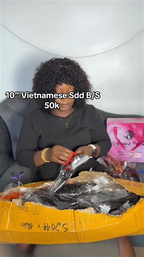 Crafting a Wig with Two Hair Bundles