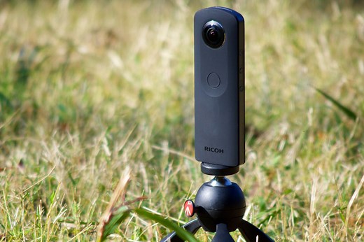 お手軽パノラマカメラの決定版　リコー「THETA S」はここがすごい