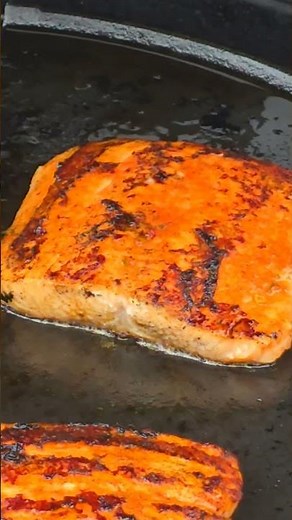 Flesh Side down? Salmon | Cook Fish this way | BBQ Salmon #BBQ #Grill