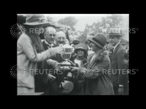1928 ROYAL: Costers pony and donkey show visited by Princess Louise