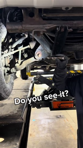 When in doubt, Wedge it out! The Streamlight Wedge is a mechanics favorite, perfect for the shop floor to help figure out why your car is pulling to the right 'a bit'! Let us know where you've used your Wedge so far in 2026! 🎥 Filming, lighting, and mechanic creds to our friends at @All Win Auto @Devin Martin