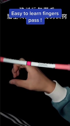 Learn the “fingerpass” trick ! #penspining #penspinningtutorial #tutorial #fingerspinner #dailyspins #fingerpass #foryou #fyp #viral #amor #foryoupage #tiktok