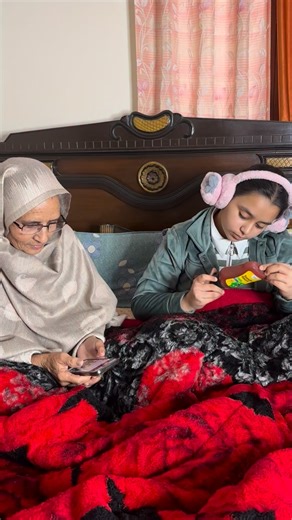 Maninder_Dhillon_Cheema on Instagram: "Daadi mumma lyi bnae healthy sandwich with a tasty twist 🥪💛 . . Made with @our.littlejoys Tomato Ketchup — 100% natural & jaggery sweetened. Zero preservatives, zero artificial flavours, zero MSG — only goodness inside. Taste that makes dadi smile, and choices that make parents feel happy. Snack time just got healthier and happier ✨"