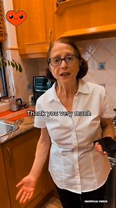 Nonna’s fed up with scammers so she’s using @telstra’s new Device Security Essentials powered by McAfee to help fight them. Free now in the MyTelstra app 👊📱 #ad | My Nonna Fina