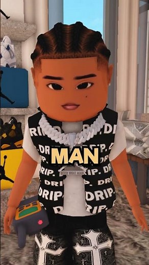 KID CALLS THE POLICE ON AUNTIE FOR EMBARRASING HIM!! #roblox #bloxburg #shorts