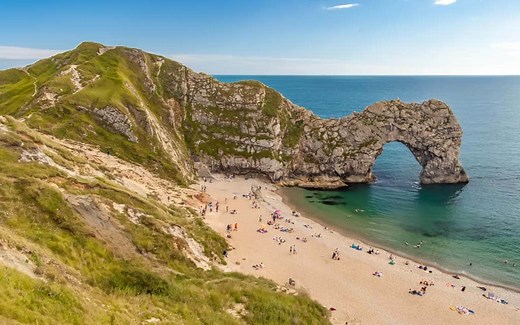 Road Trip Dorset’s Jurassic Coast for Fossils, Pubs and Gorgeous Beaches