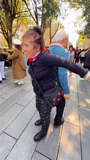 Bumpy Moves, Maximum Joy: Soul Dancers Unleash Their Passion