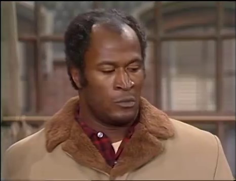 J.J. finds his first patron! 💸 Stream all seasons now on Peacock: https://bit.ly/3JQ4zIY | Classic TV Rewind