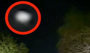 Las Vegas: Strange flashing lights appear in the sky