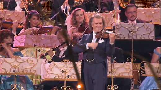603K views · 8.9K shares | André Rieu kommt Live nach Zürich am Samstag, den 18. Februar! Jetzt noch schnell Karten sichern unter www.andrerieu.com | André Rieu | Facebook